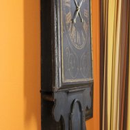 Very early English tavern clock with rectangular shield dial, ca, 1725-1735