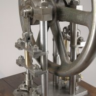 Antique iron punch-, press machine in good working condition.