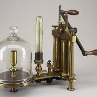 Antique french vacuum pump by Babinet