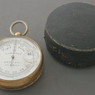 Dutch altimeter, signed 'J.M. Schmidt, Amsterdam'