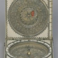 Ivory 'Bloud'-type diptych sundial. Signed : 'Jacques Senecal a Dieppe Fecit'. ca. 1660